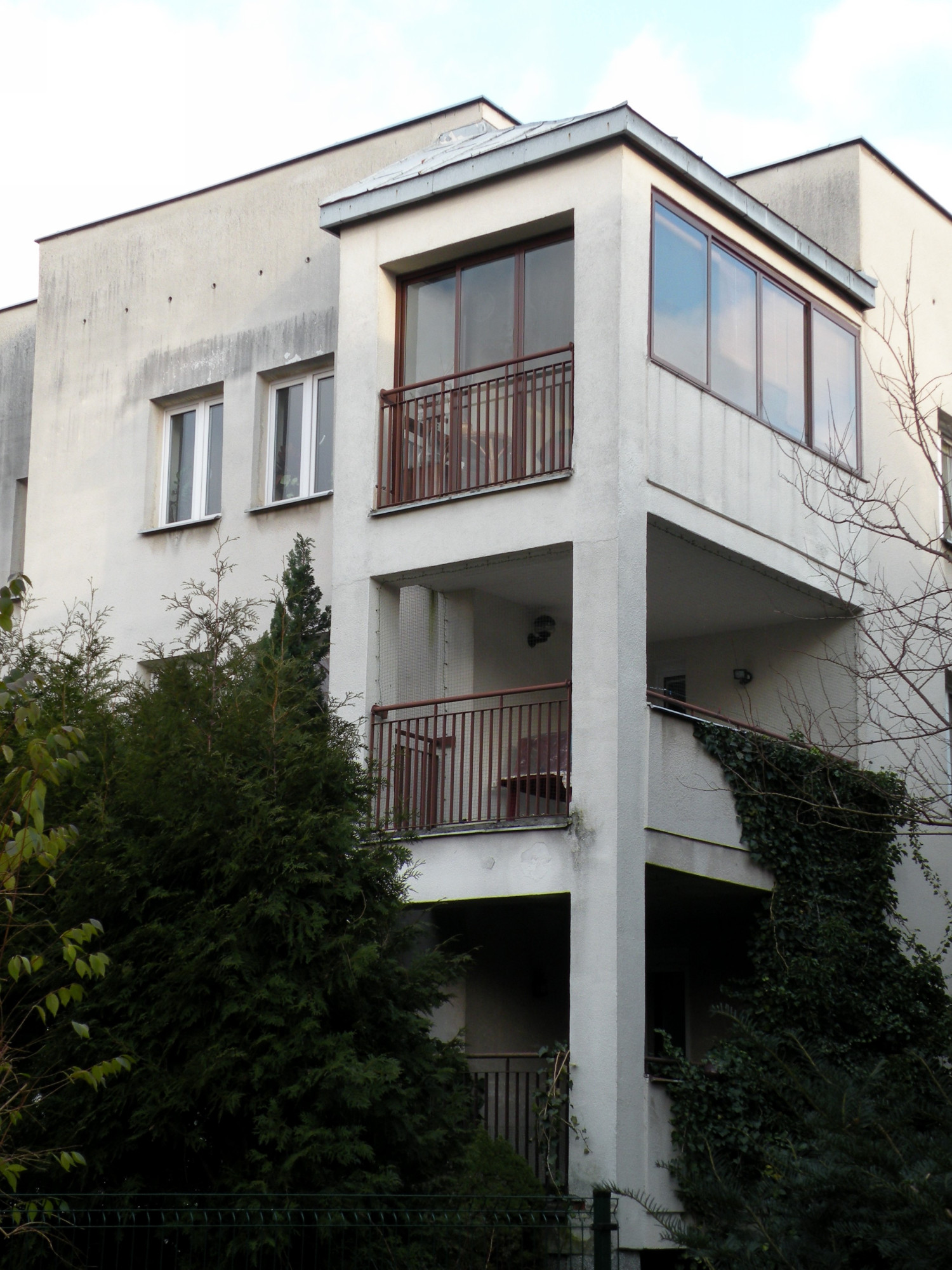 Zdjęcie architektury budynku Budynek mieszkalny